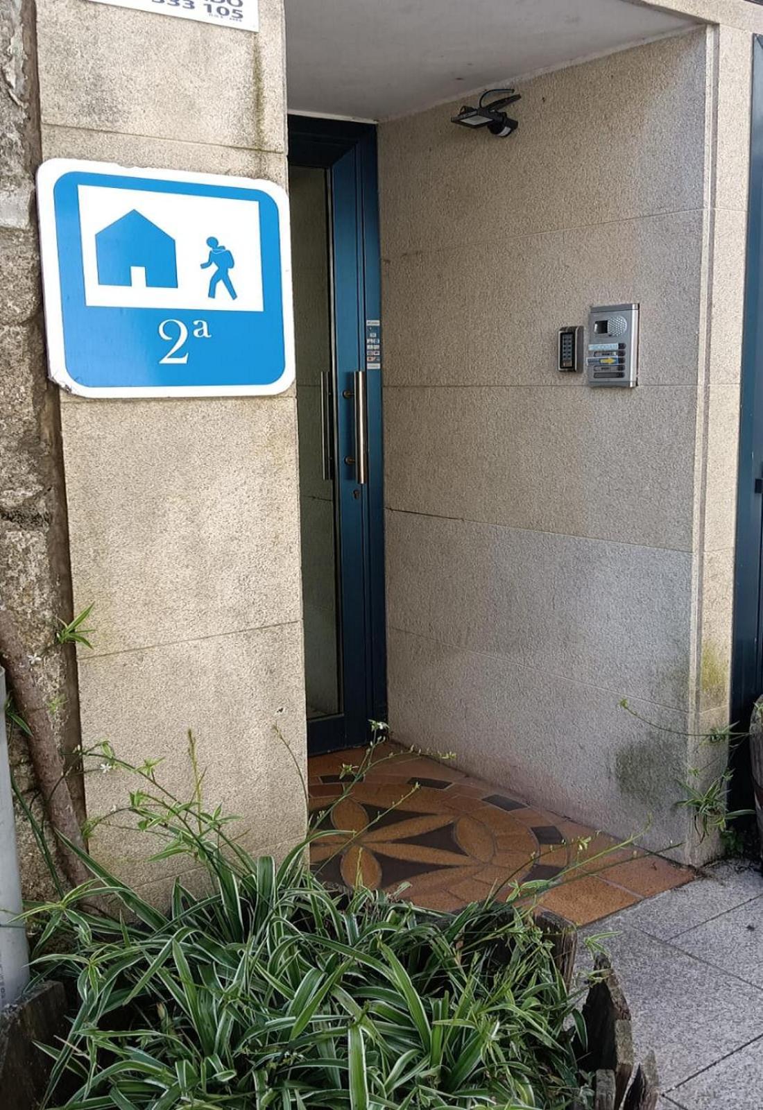 Albergue -Wifi- O Apartamento -No Wifi- Camino Santiago Porrino - En Pleno Centro - City Centre Porriño Exterior foto